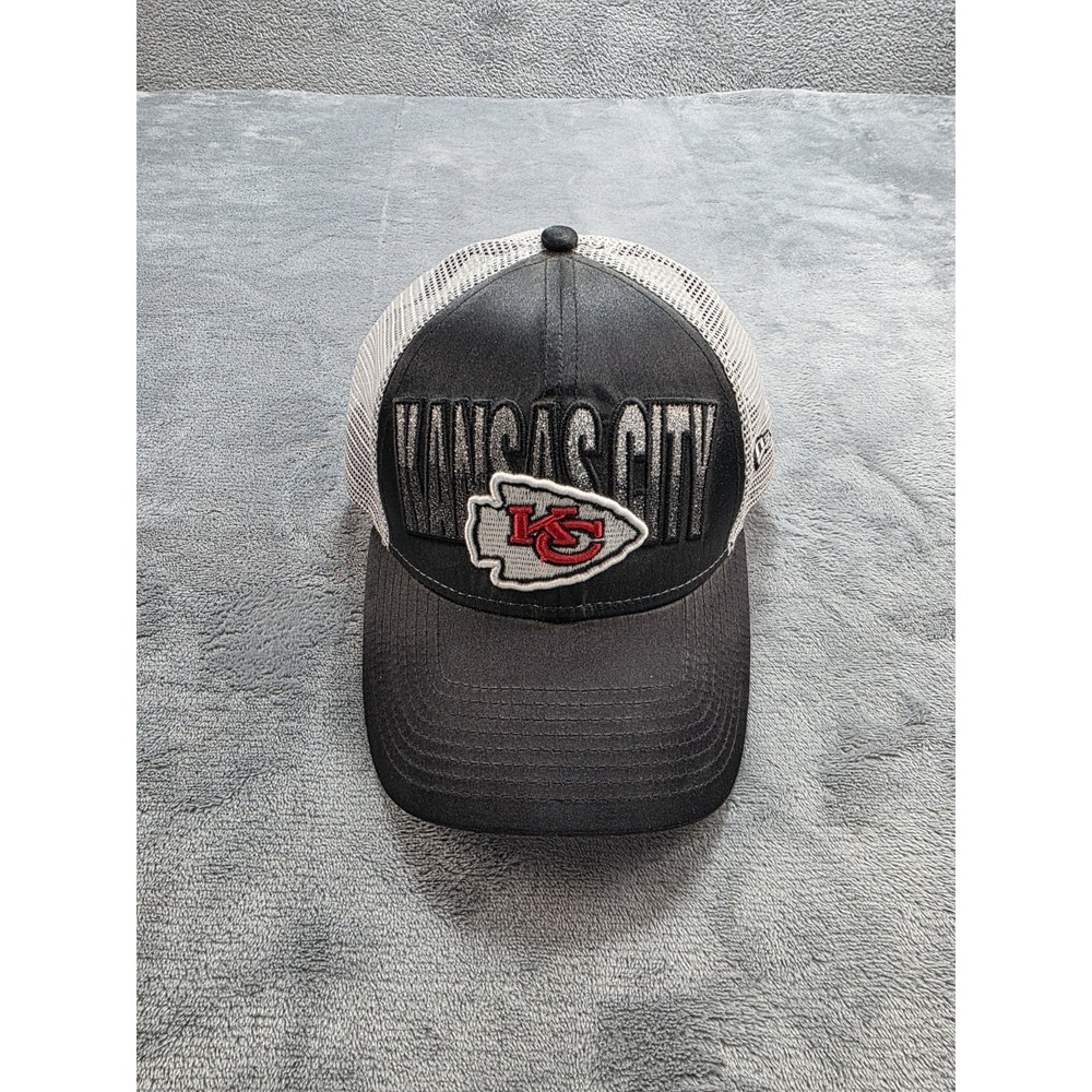 New Era Kansas City Chiefs Trucker Hat Unisex Adjustable One Size Black & Gray